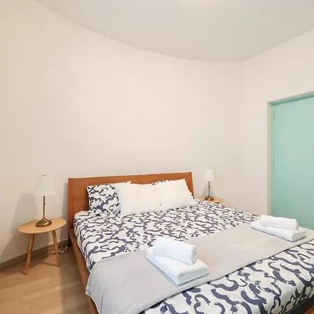 Holiday home Laurel House,